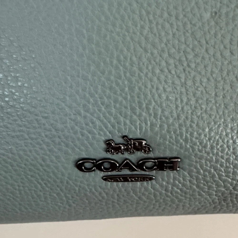 Coach Sage colored Crossbody Bag - Picture 2 of 9